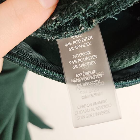 Calvin Klein Emerald Green Sleeveless Wide Leg Belted Jumpsuit Cropped Size 10 - Picture 9 of 14